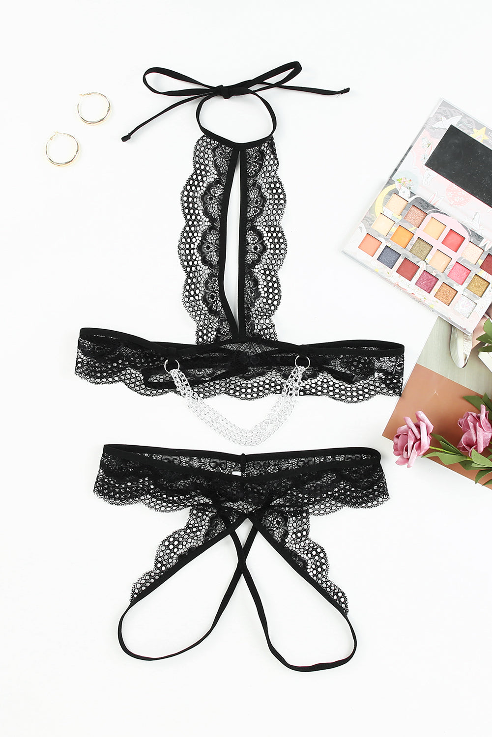 Chains & Lace